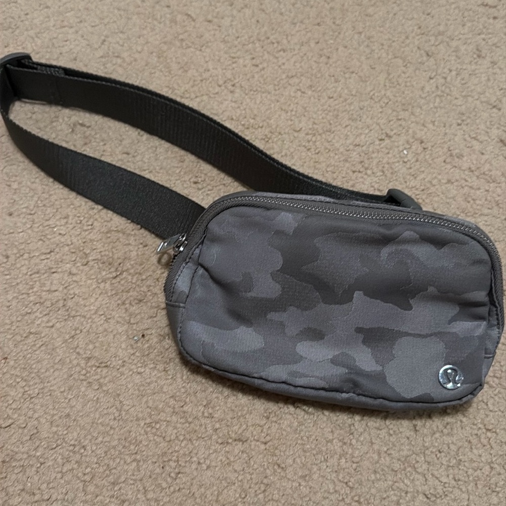Never used - Lululemon belt bag